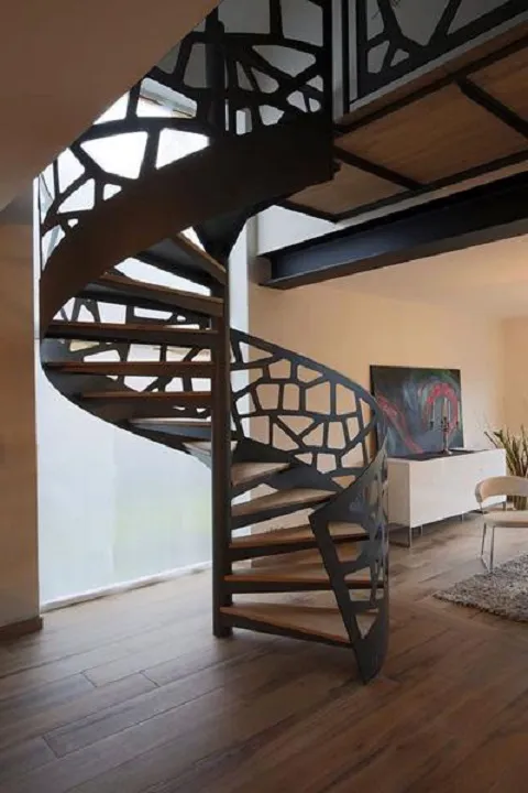 Cầu thang sắt xoắn ốc