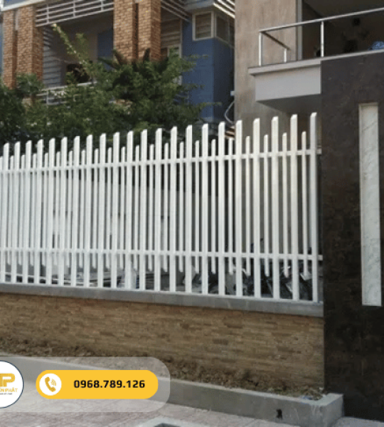 Hàng rào sắt nhà phố