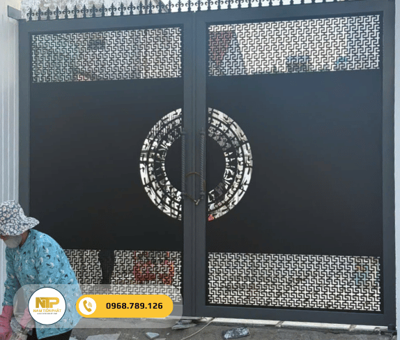 Cửa cổng sắt CNC